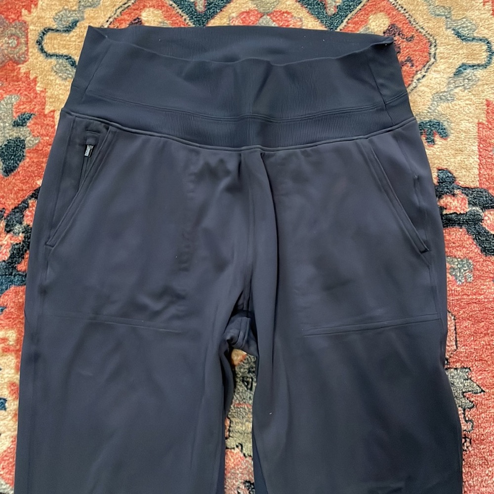 Athleta Black Venice High Rise Black Joggers size Medium - Picture 8 of 16